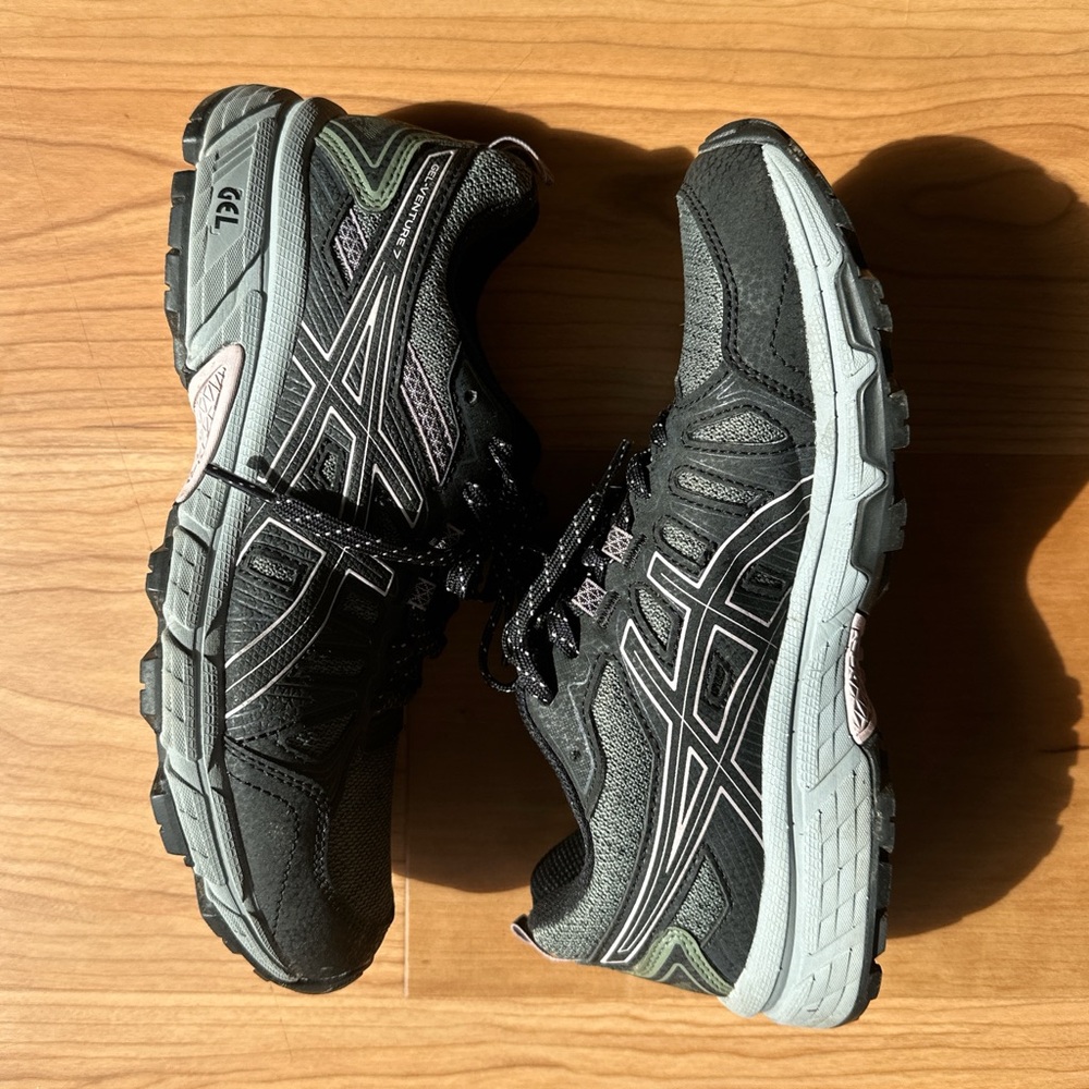 ASICS Women’s Gel- Venture 7 MX running shoes
